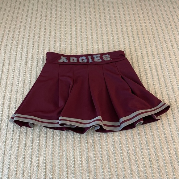 Colosseum - Cheerleader Skirt - Texas A&M - Aggies - Football - Girl’s Medium - Picture 1 of 5